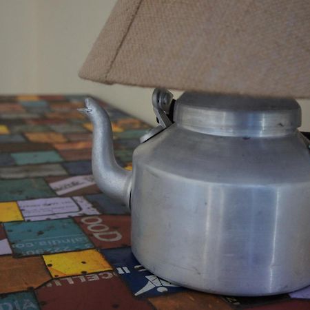 Bed & Chai Guesthouse Ню Делхи Екстериор снимка