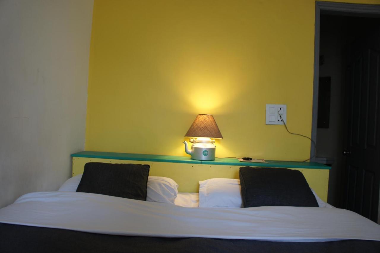 Bed & Chai Guesthouse Ню Делхи Екстериор снимка
