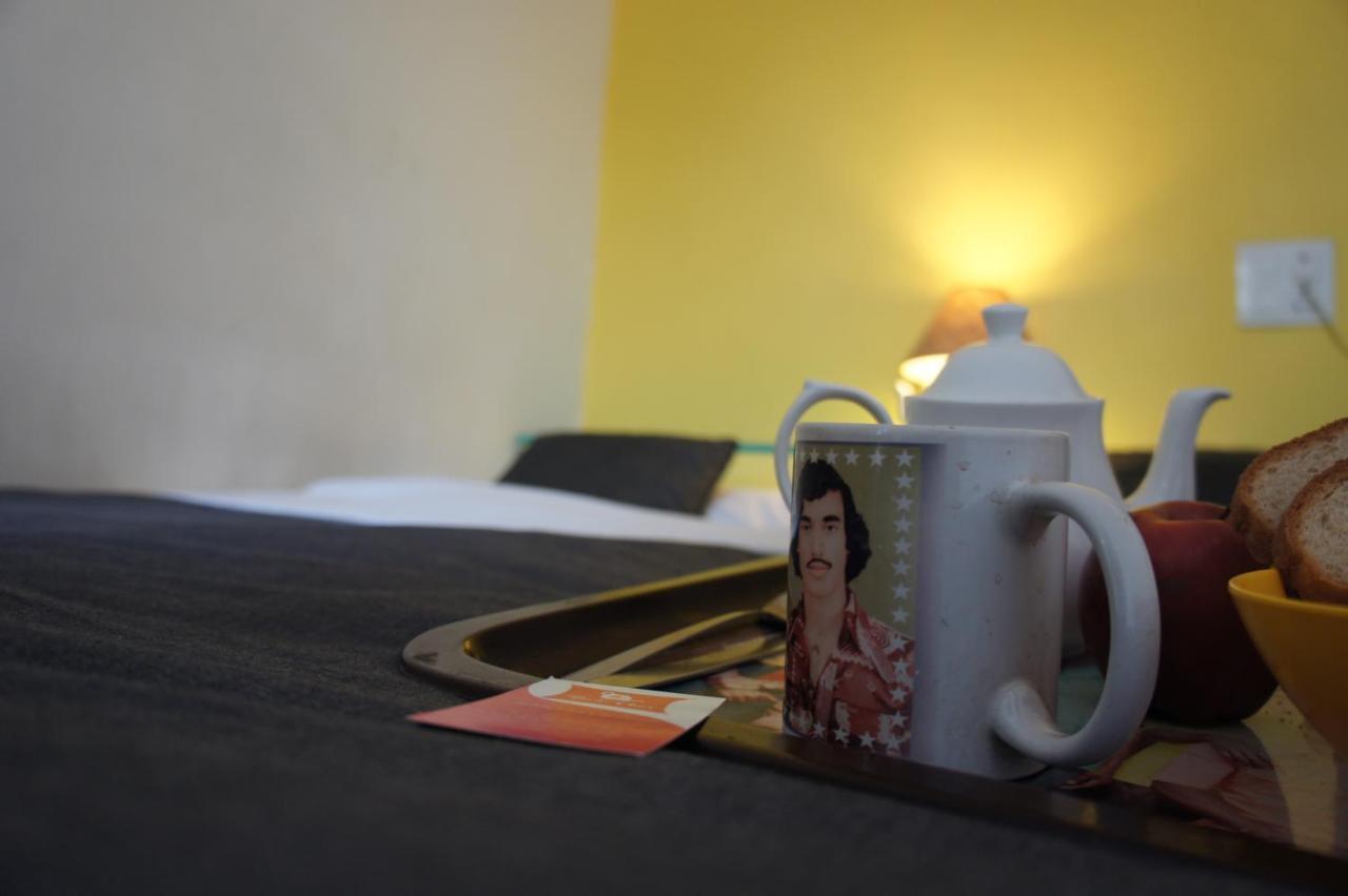 Bed & Chai Guesthouse Ню Делхи Екстериор снимка