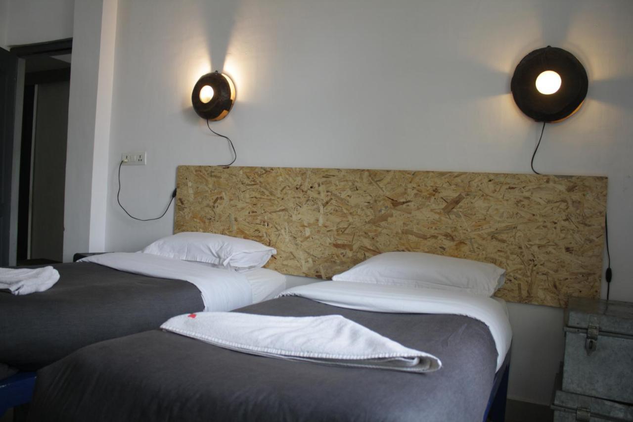 Bed & Chai Guesthouse Ню Делхи Екстериор снимка