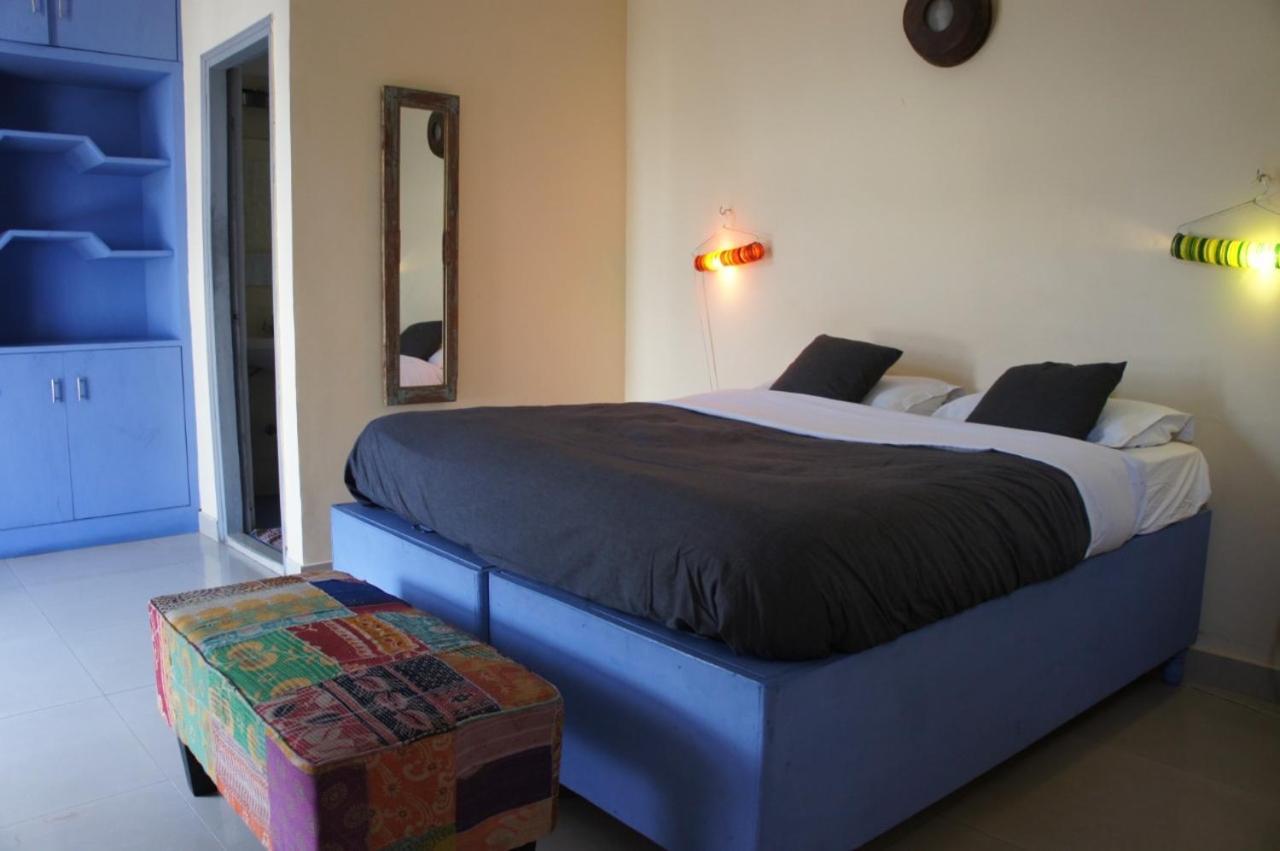 Bed & Chai Guesthouse Ню Делхи Екстериор снимка