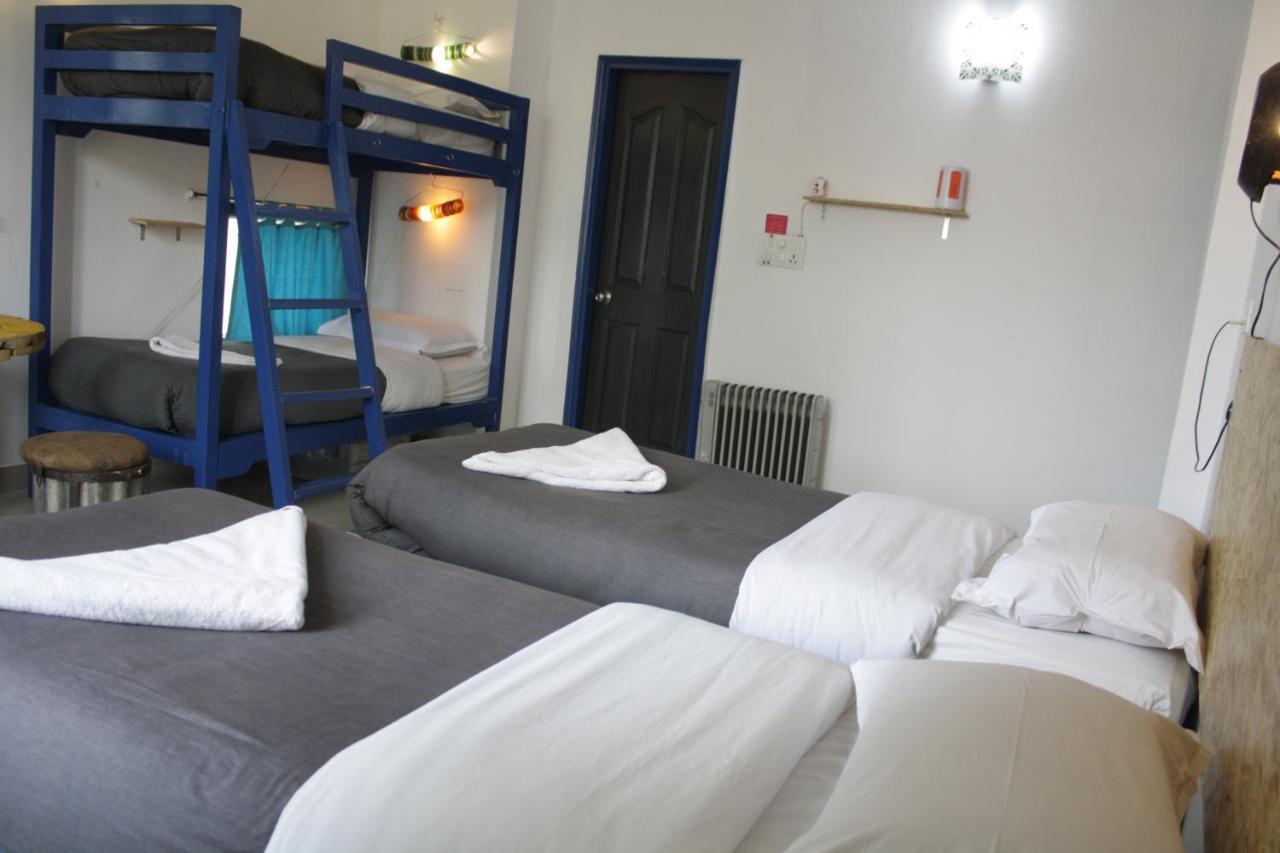 Bed & Chai Guesthouse Ню Делхи Екстериор снимка