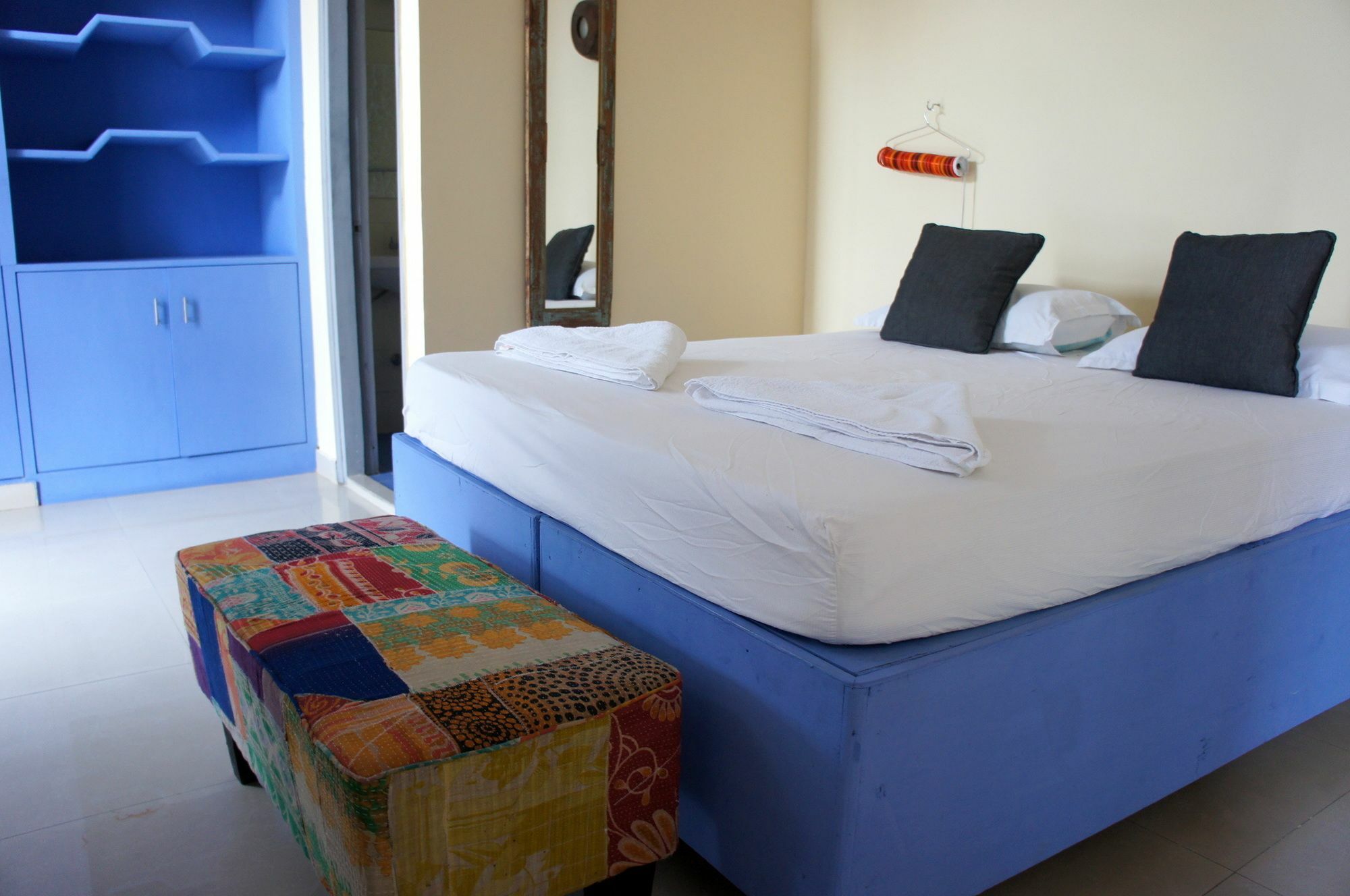Bed & Chai Guesthouse Ню Делхи Екстериор снимка